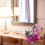Hotel Alexandria *