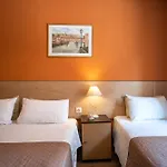 Hotel Alexandria *