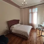Hotel Alexandria *