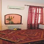 Hotel Alexandria *