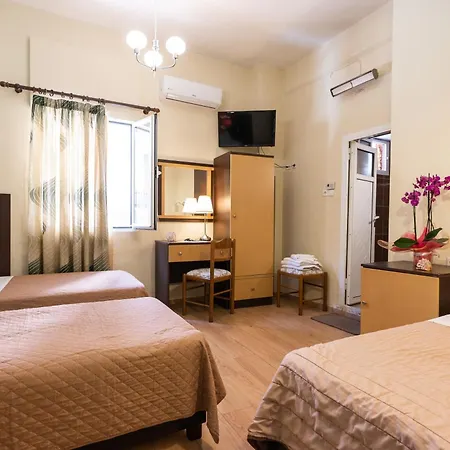 Hotel Alexandria *