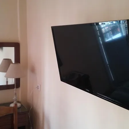فندق الإسكندرية *